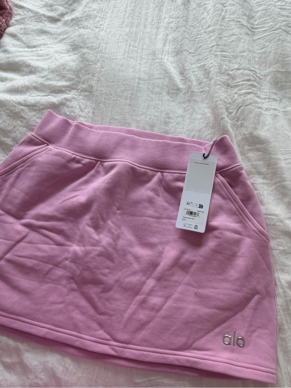 ALO CANDY HEART PINK SKIRT - Picture 3 of 3